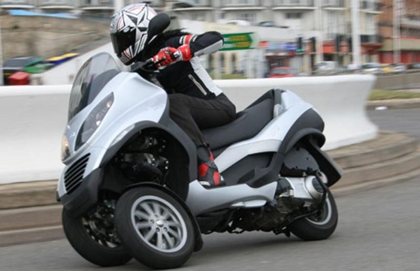 Piaggio MP3 Tri-Cycle Scooter